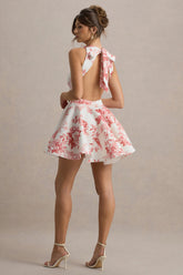 uploaded_image_4_mn4q5